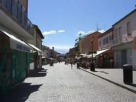 Nella